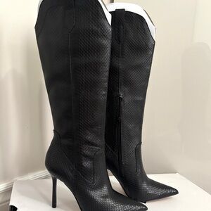 Aldo Cavvietta Black Heeled Boots - size 6 - brand new